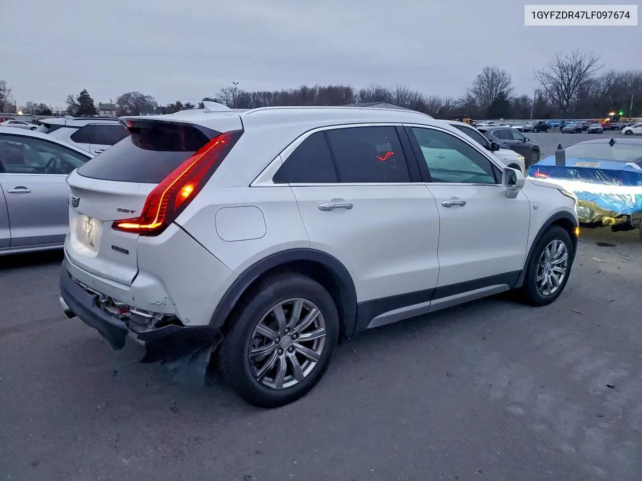 1GYFZDR47LF097674 2020 Cadillac Xt4 Premium Luxury