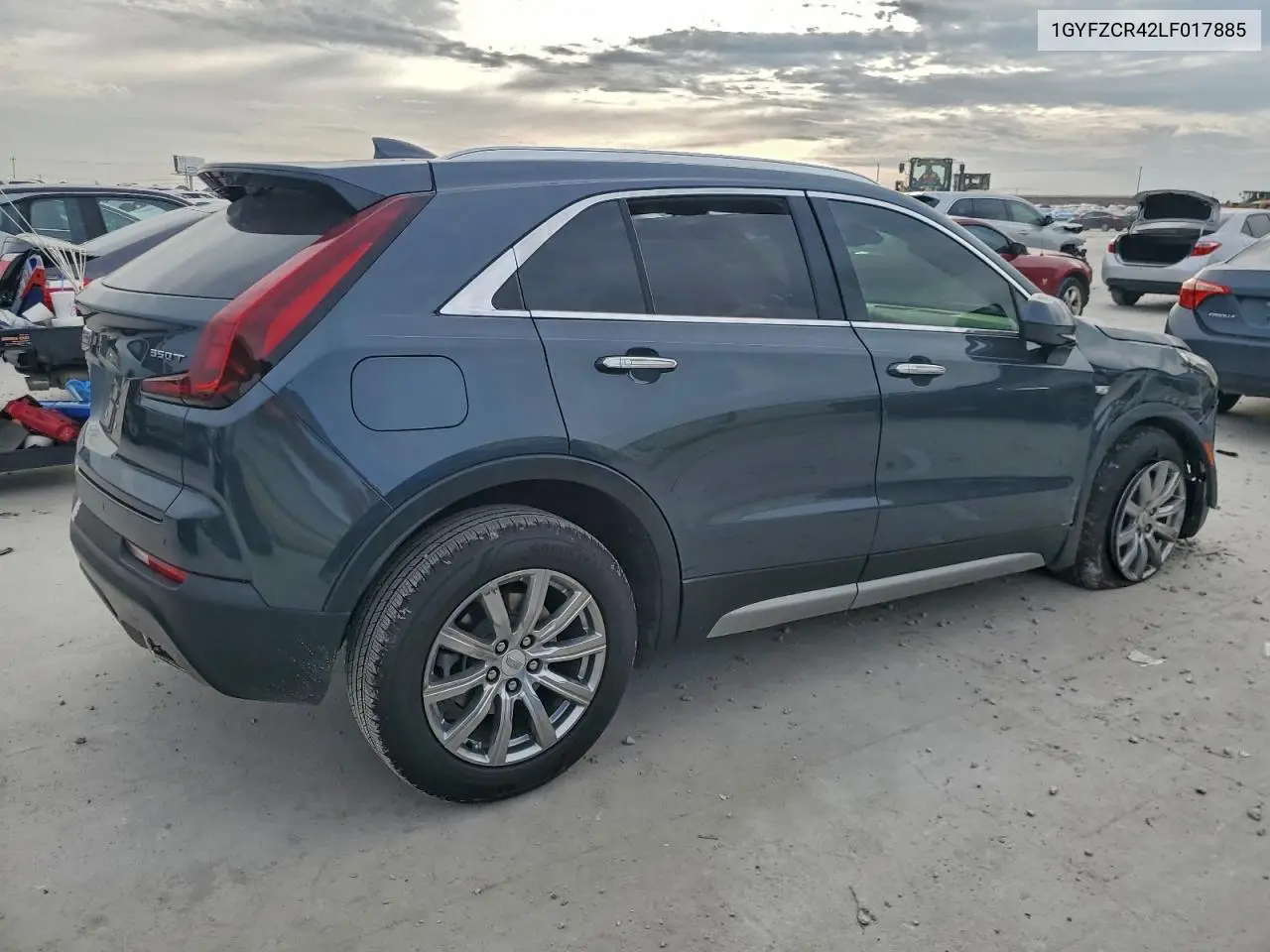 1GYFZCR42LF017885 2020 Cadillac Xt4 Premium Luxury
