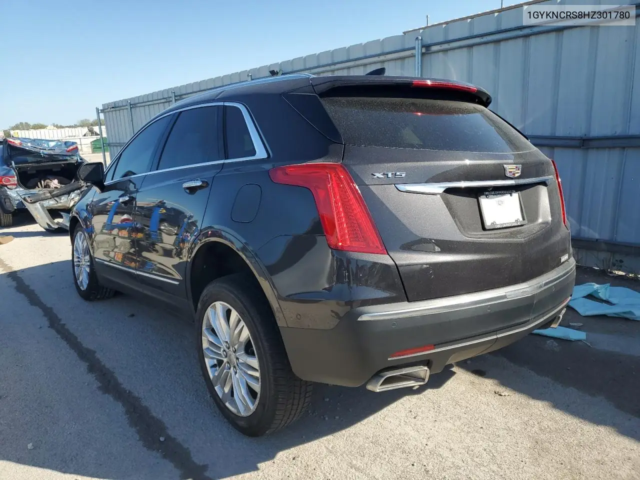 1GYKNCRS8HZ301780 2017 Cadillac Xt5 Premium Luxury