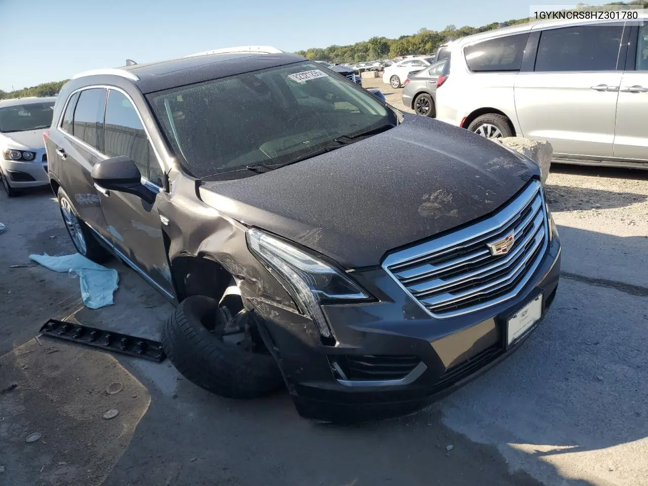 1GYKNCRS8HZ301780 2017 Cadillac Xt5 Premium Luxury