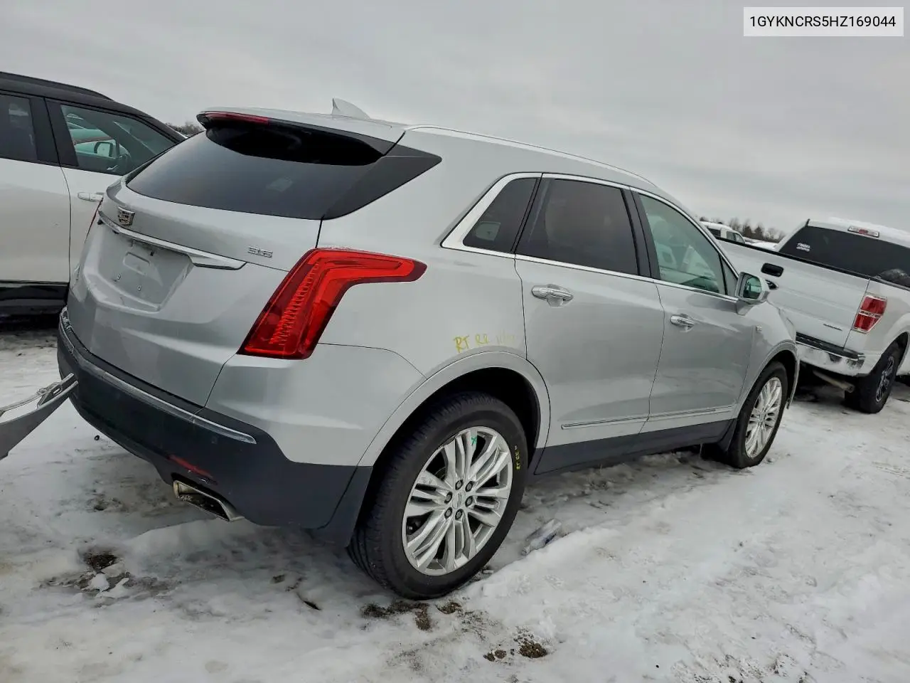 1GYKNCRS5HZ169044 2017 Cadillac Xt5 Premium Luxury