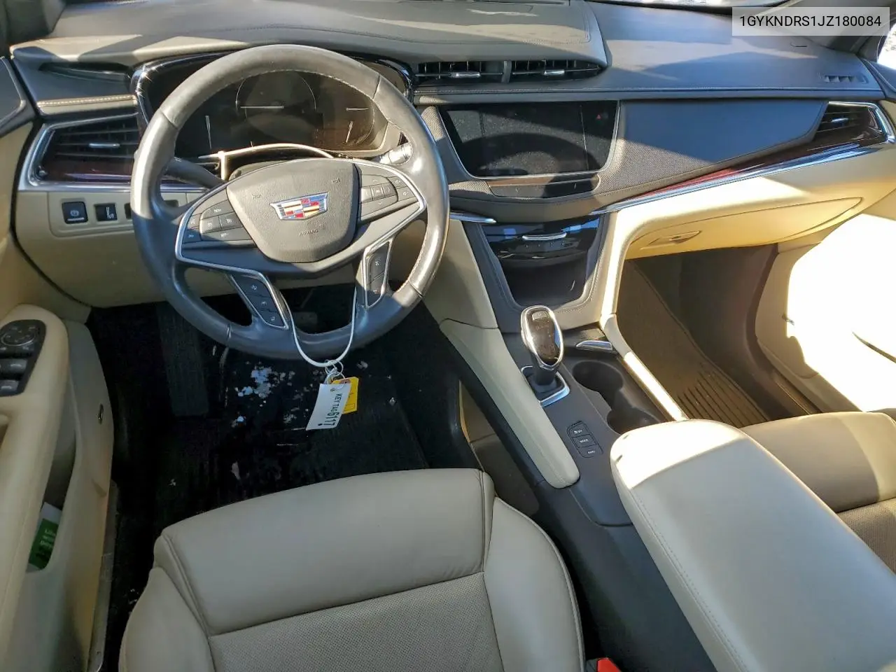 1GYKNDRS1JZ180084 2018 Cadillac Xt5 Luxury