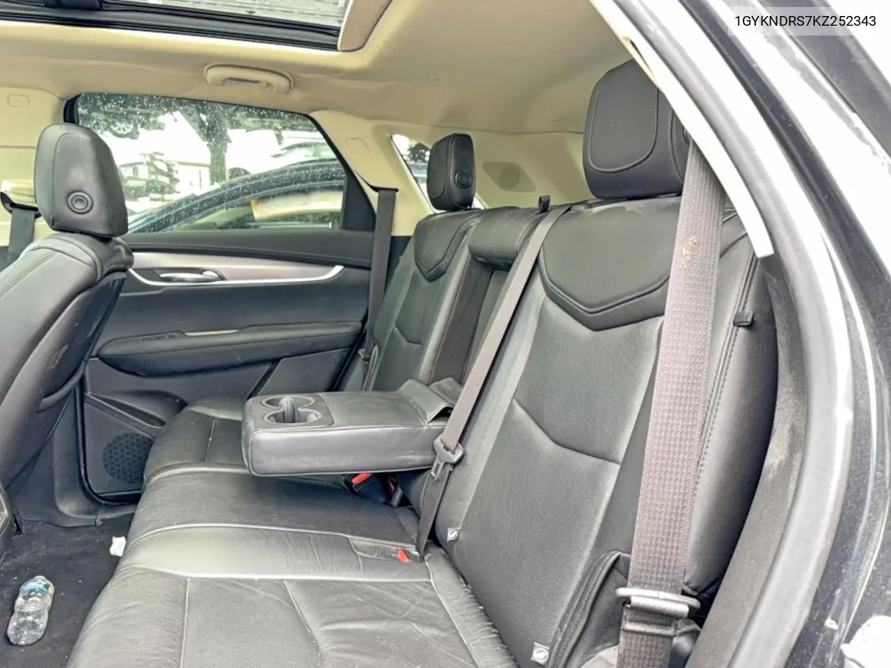 1GYKNDRS7KZ252343 2019 Cadillac Xt5 Luxury