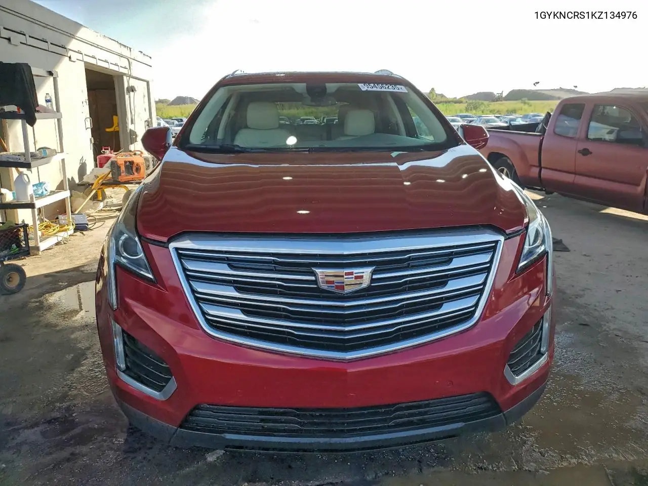 1GYKNCRS1KZ134976 2019 Cadillac Xt5 Luxury