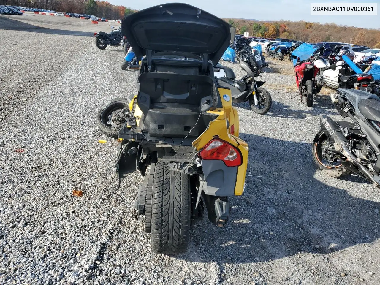2BXNBAC11DV000361 2013 Can-Am Spyder Roadster Rt