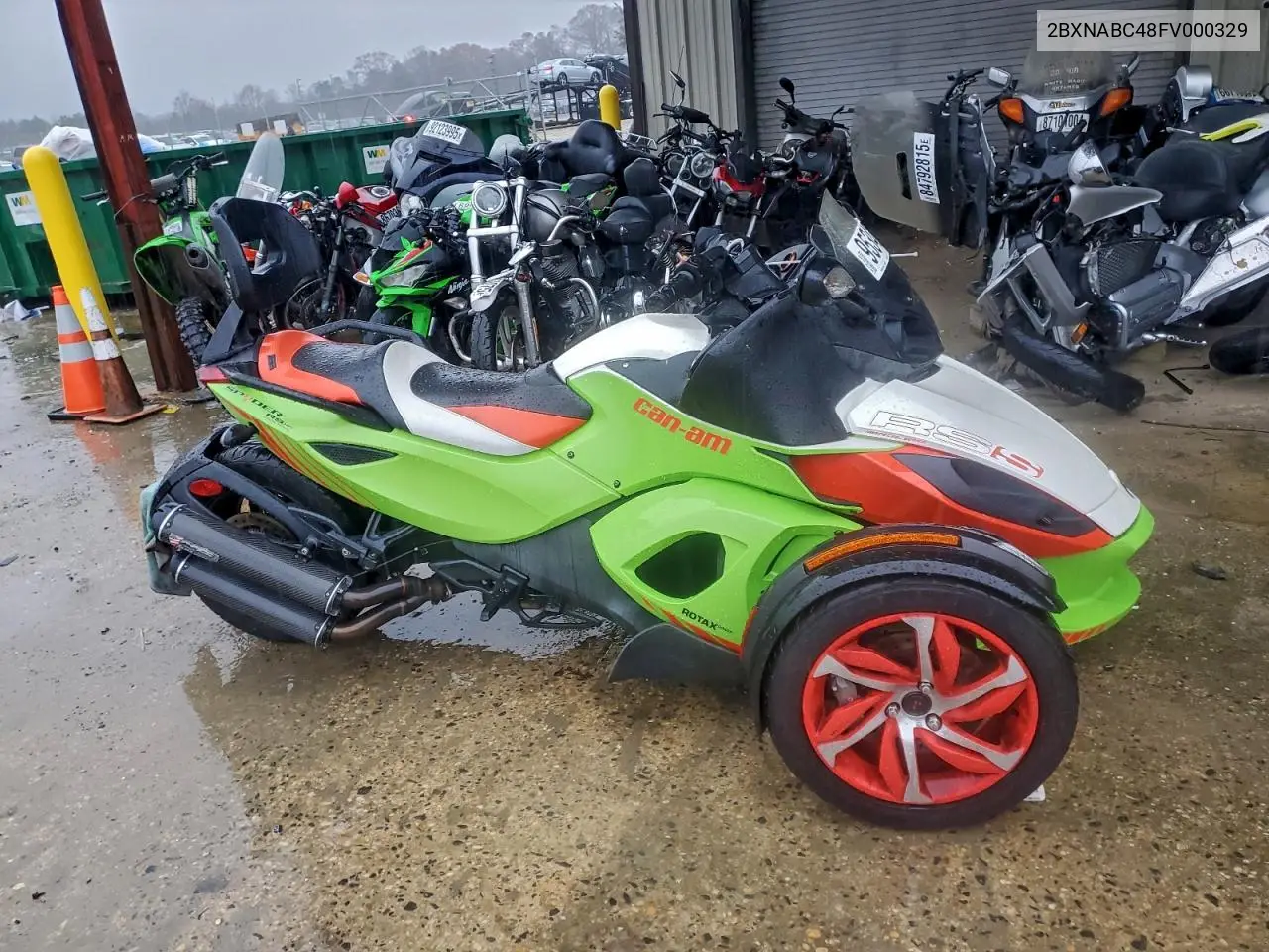 2BXNABC48FV000329 2015 Other Motorcycle Rs-S Special Series
