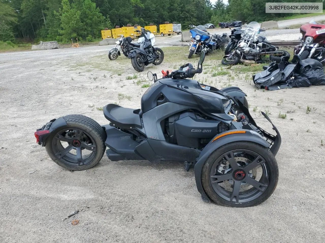 3JB2FEG42KJ003998 2019 Can-Am Ryker