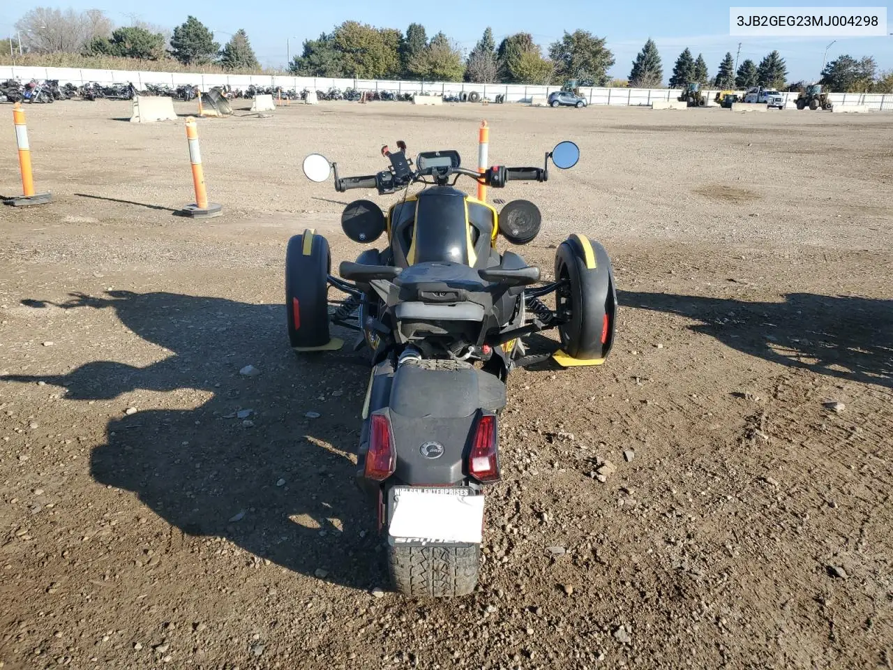 3JB2GEG23MJ004298 2021 Can-Am Ryker Rally Edition