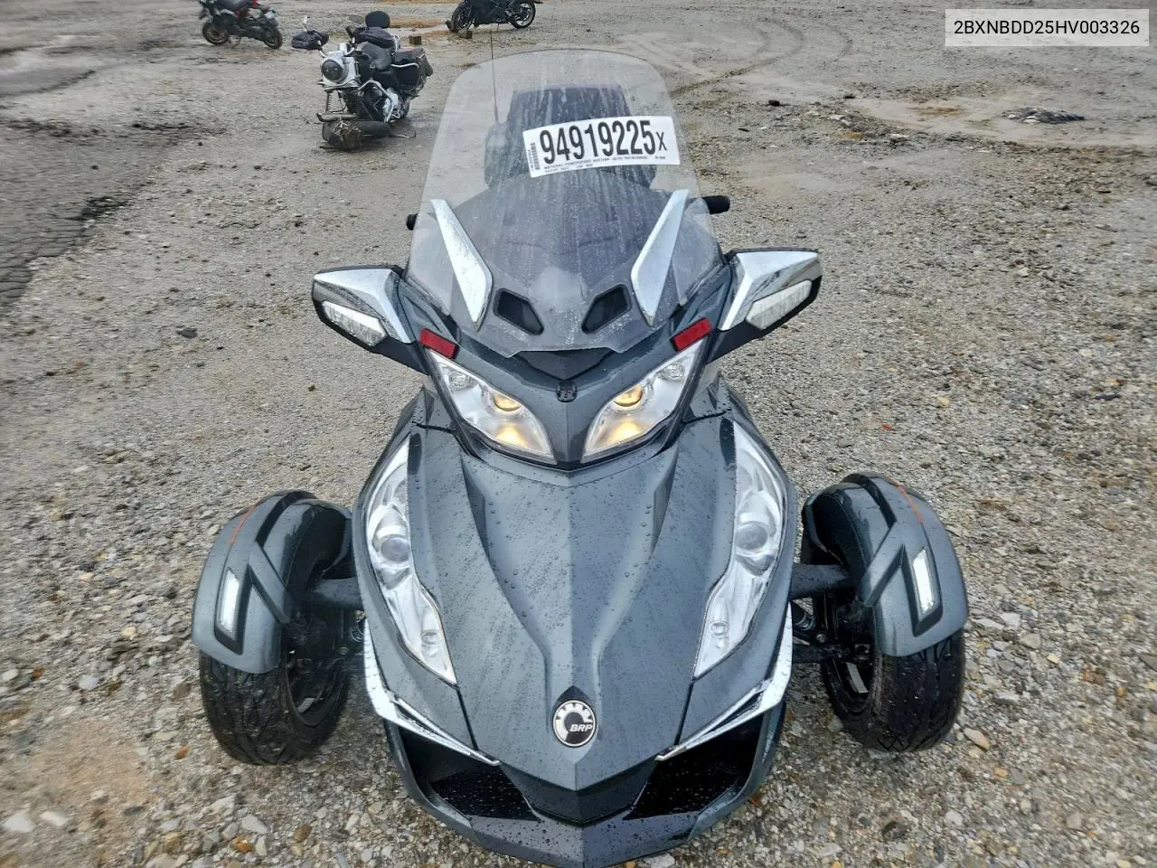 2BXNBDD25HV003326 2017 Can-Am Spyder Roadster Rt