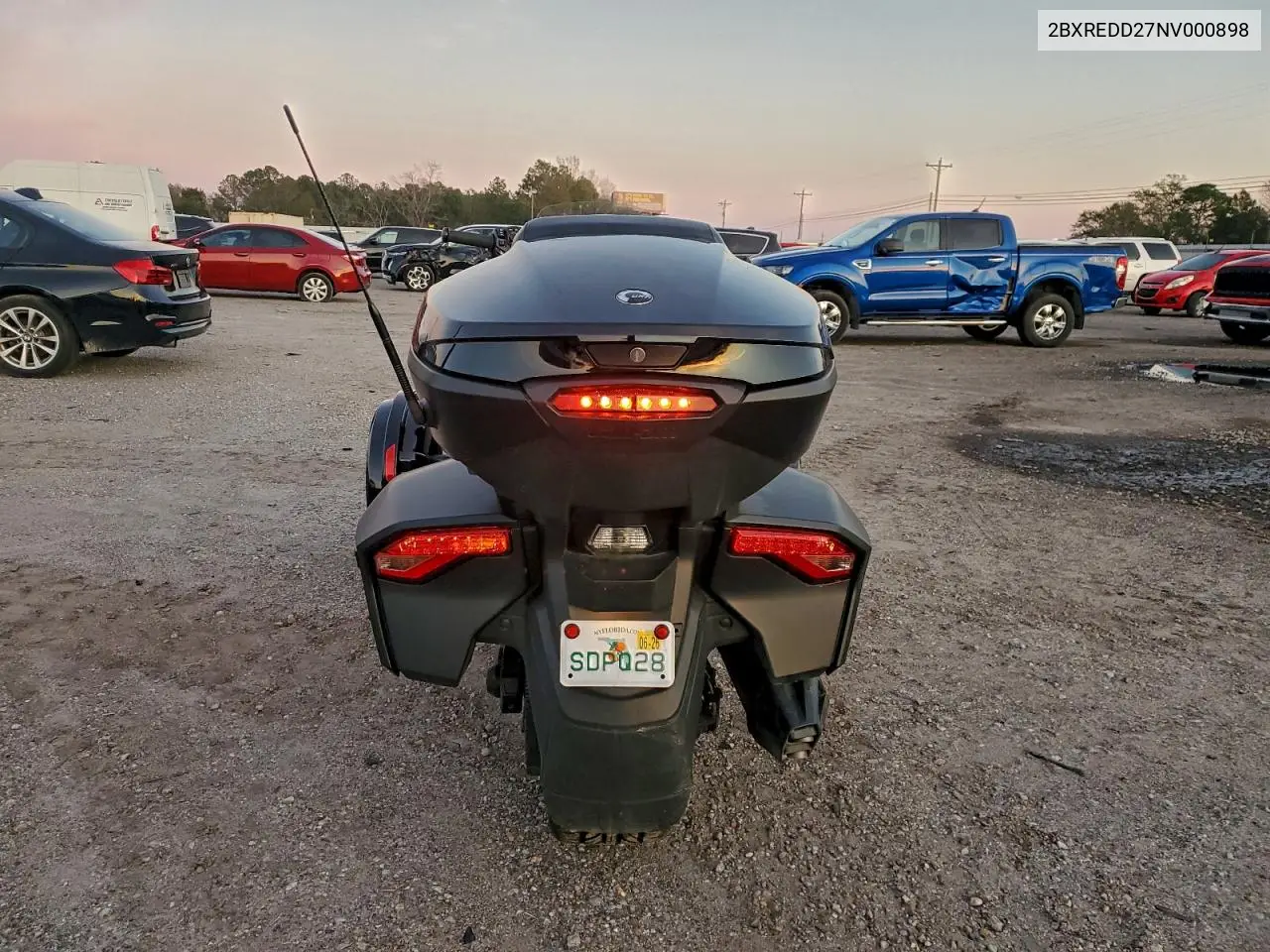 2BXREDD27NV000898 2022 Can-Am Spyder Roadster F3-T