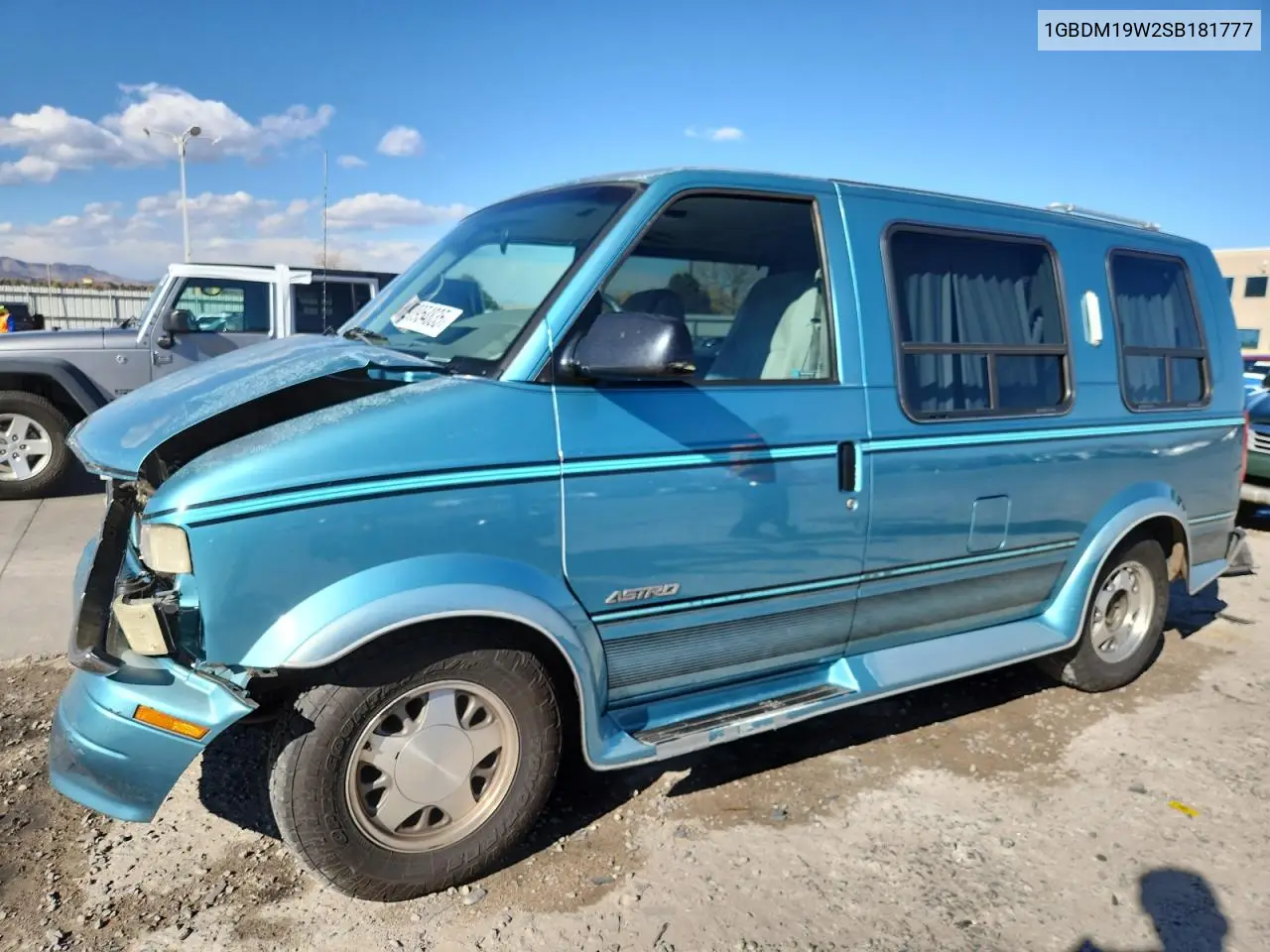 1GBDM19W2SB181777 1995 Chevrolet Astro