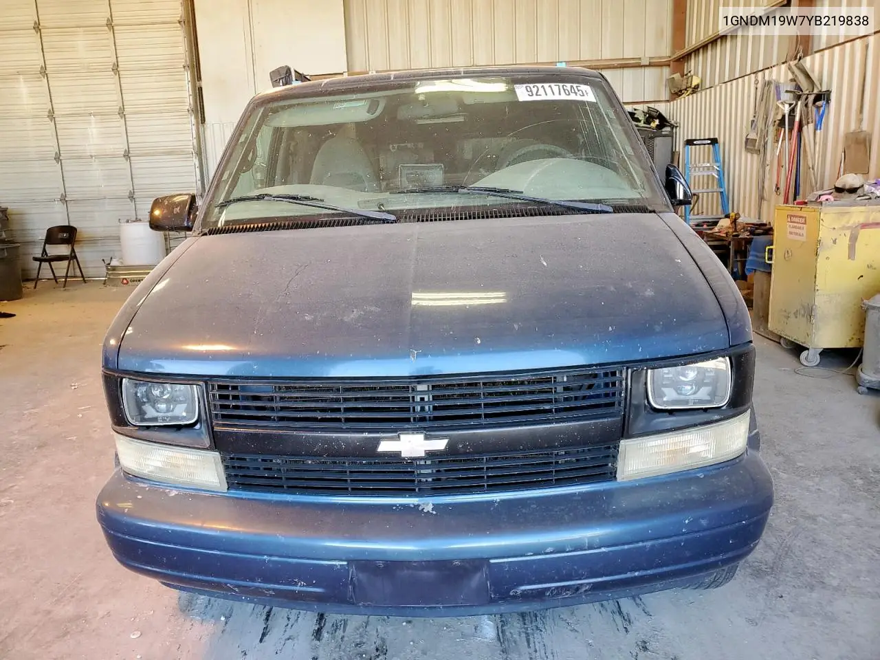 1GNDM19W7YB219838 2000 Chevrolet Astro