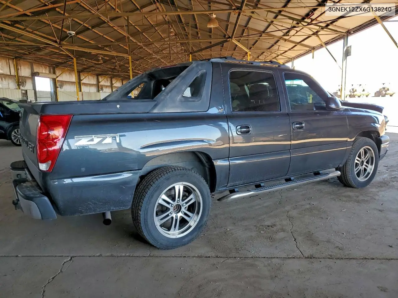3GNEK12ZX6G138240 2006 Chevrolet Avalanche K1500