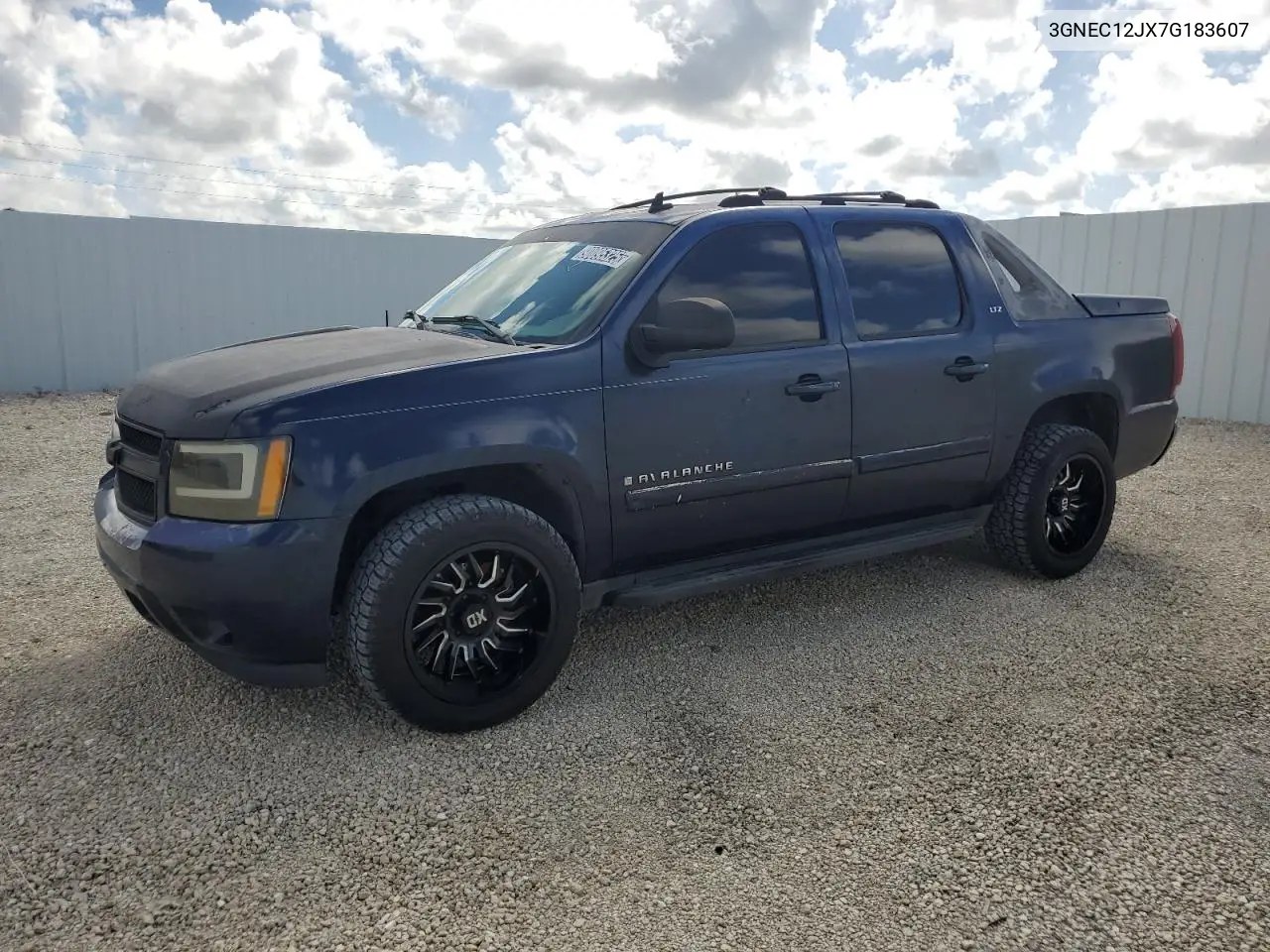3GNEC12JX7G183607 2007 Chevrolet Avalanche C1500