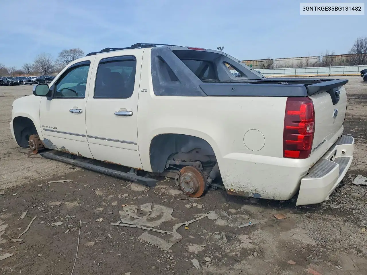 2011 Chevrolet Avalanche Ltz VIN: 3GNTKGE35BG131482 Lot: 51776926
