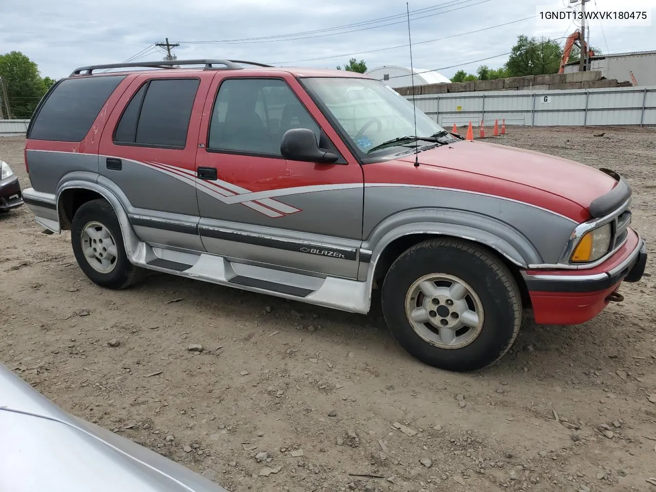 1GNDT13WXVK180475 1997 Chevrolet Blazer