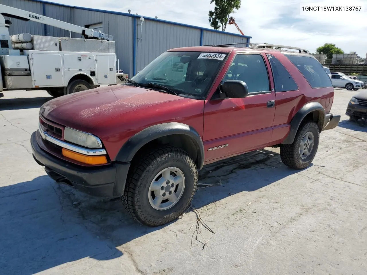 1999 Chevrolet Blazer VIN: 1GNCT18W1XK138767 Lot: 58488834