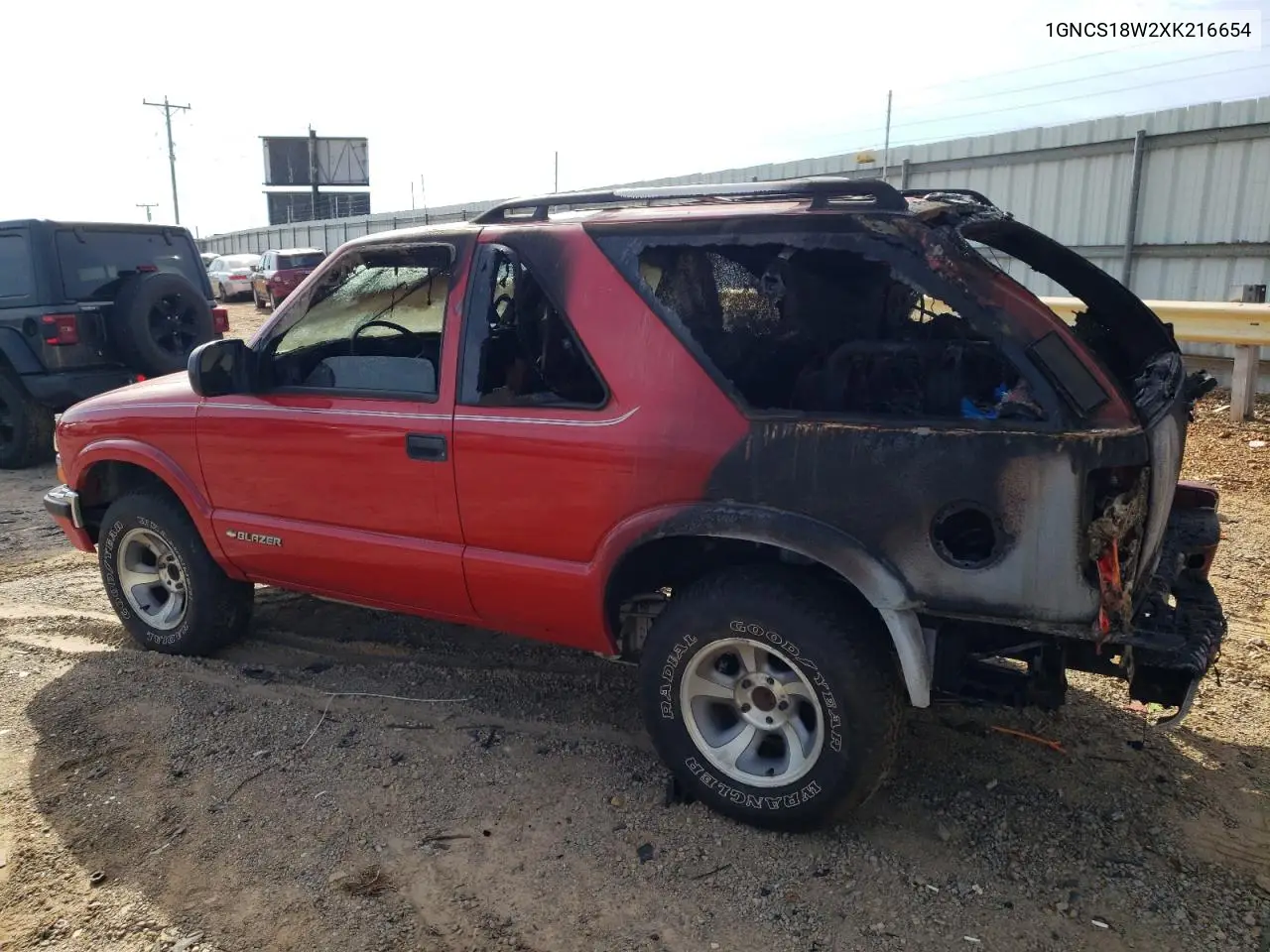 1GNCS18W2XK216654 1999 Chevrolet Blazer