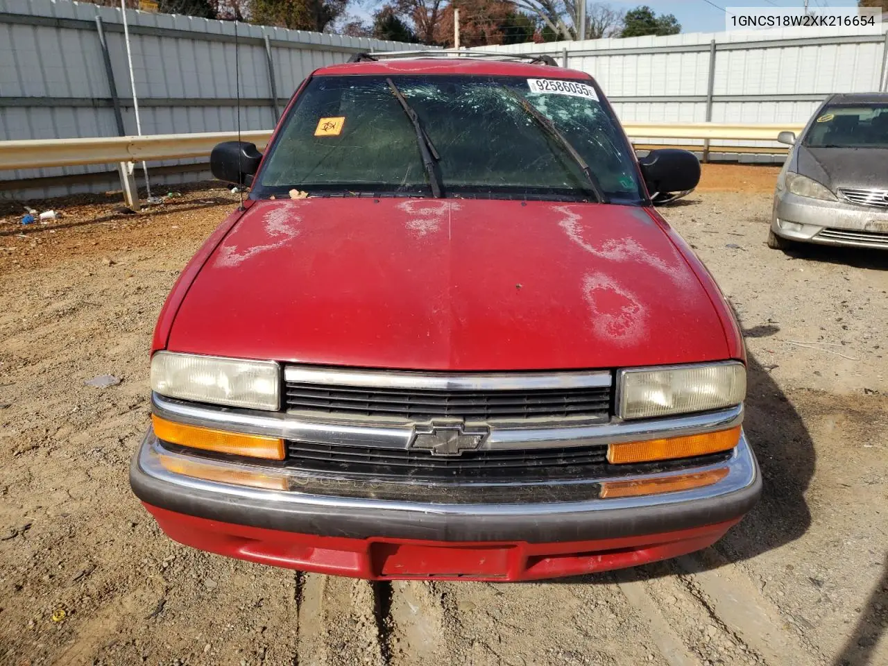 1GNCS18W2XK216654 1999 Chevrolet Blazer