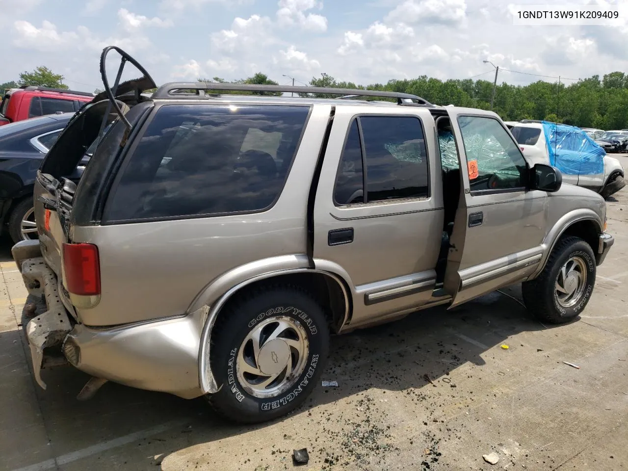 1GNDT13W91K209409 2001 Chevrolet Blazer