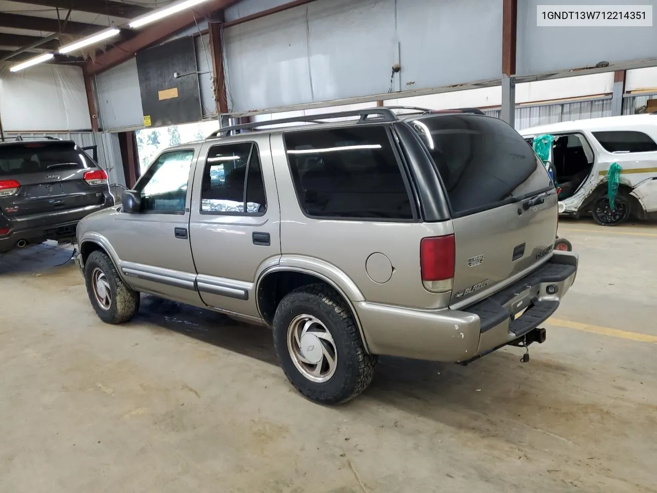 1GNDT13W712214351 2001 Chevrolet Blazer