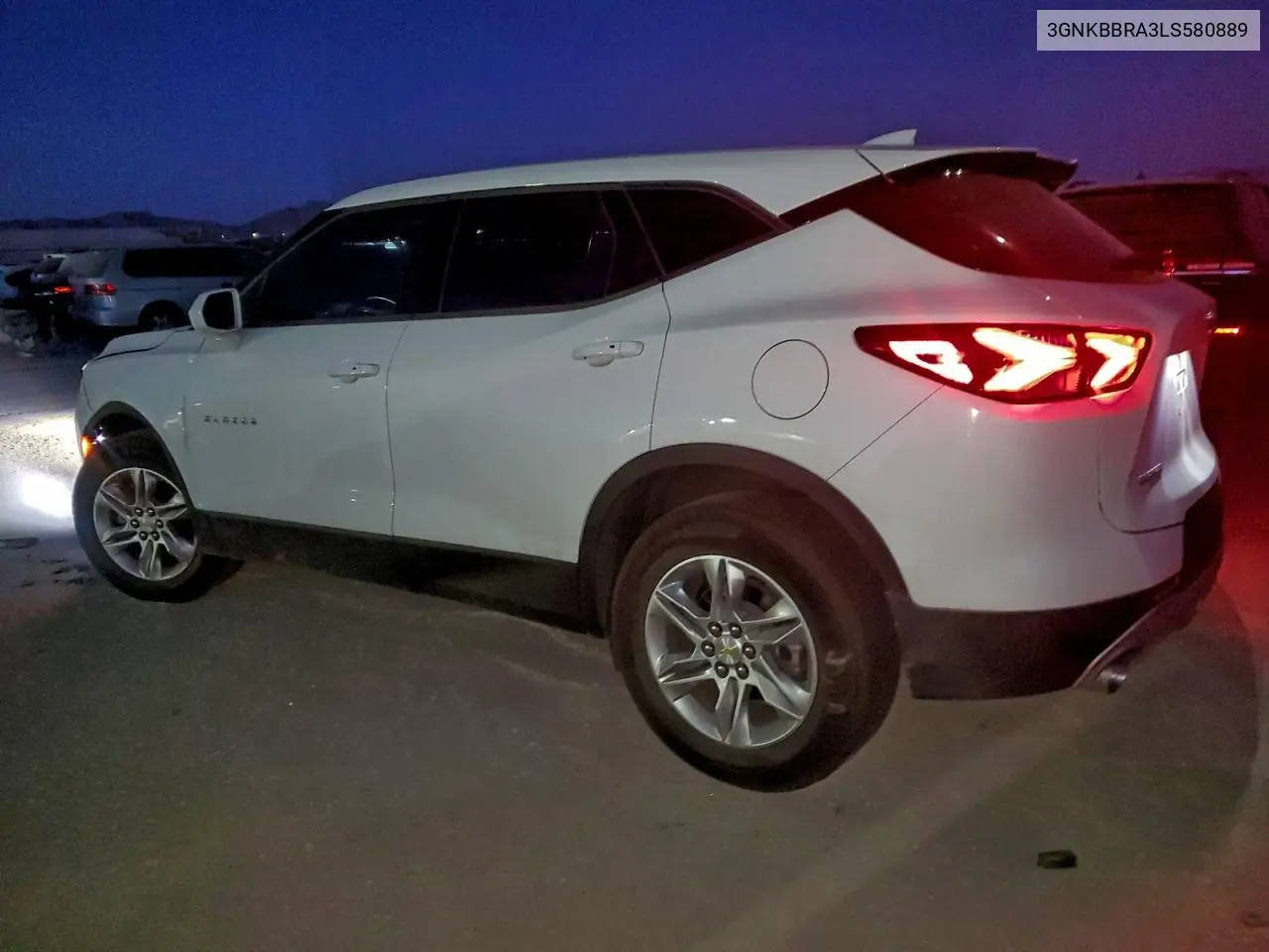3GNKBBRA3LS580889 2020 Chevrolet Blazer 1Lt