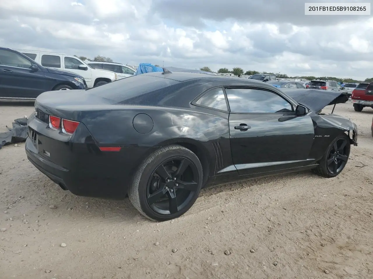 2G1FB1ED5B9108265 2011 Chevrolet Camaro Lt
