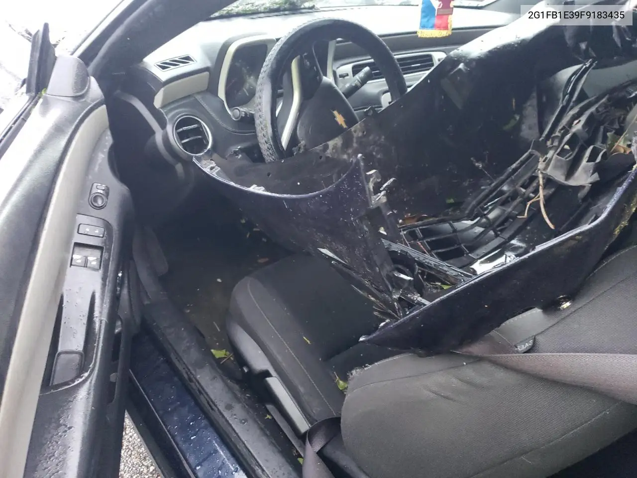 2G1FB1E39F9183435 2015 Chevrolet Camaro Ls