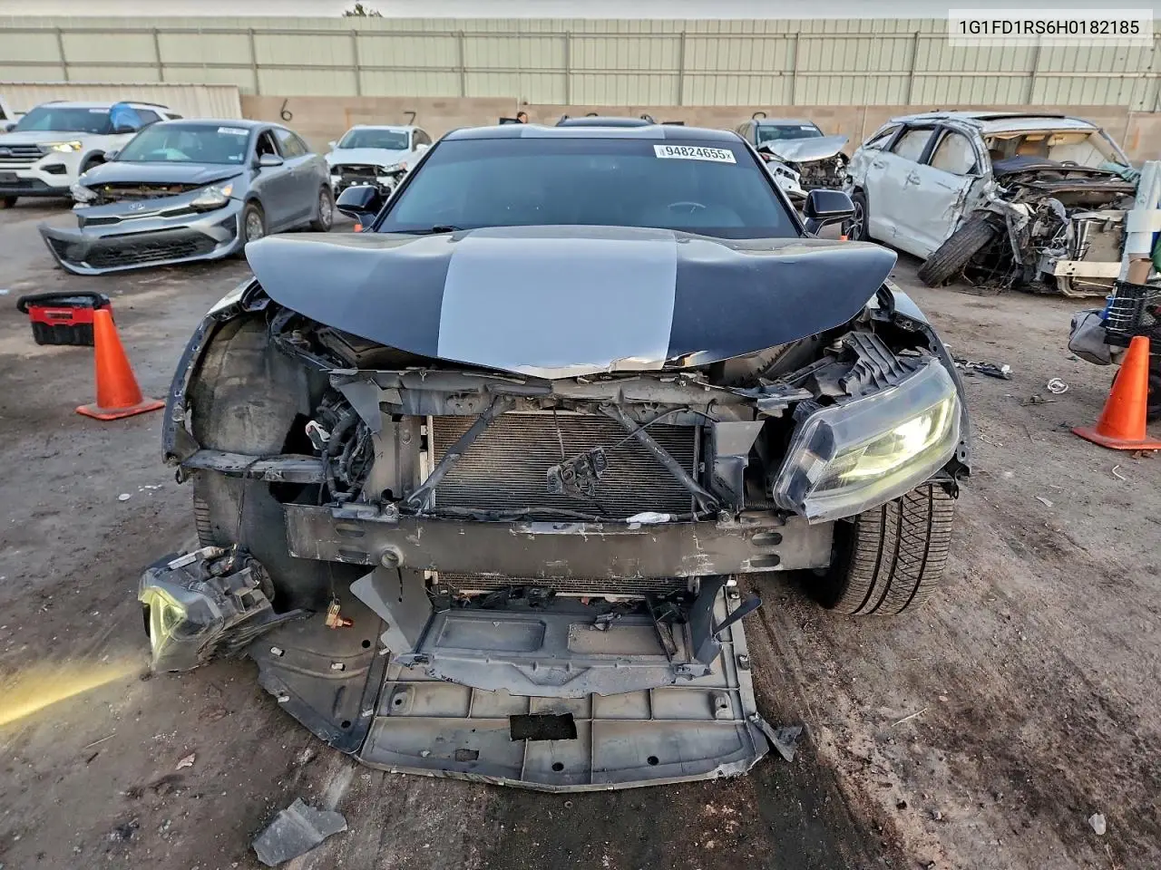 1G1FD1RS6H0182185 2017 Chevrolet Camaro Lt