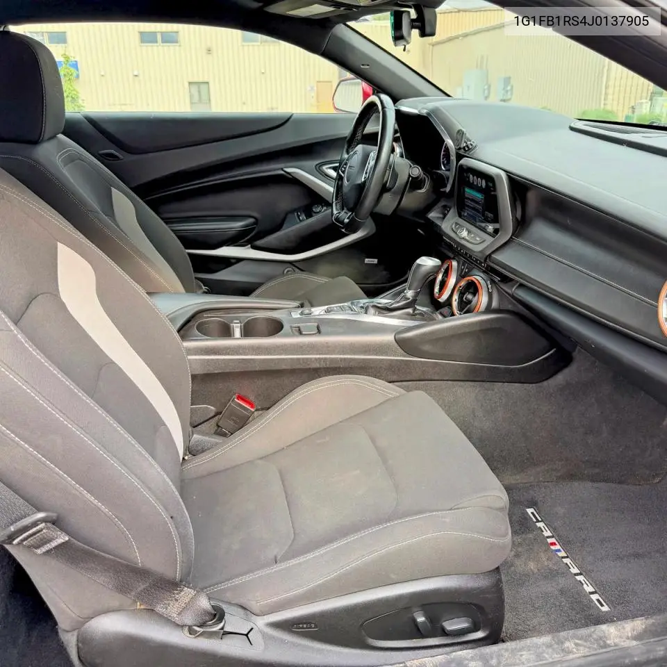 1G1FB1RS4J0137905 2018 Chevrolet Camaro Lt
