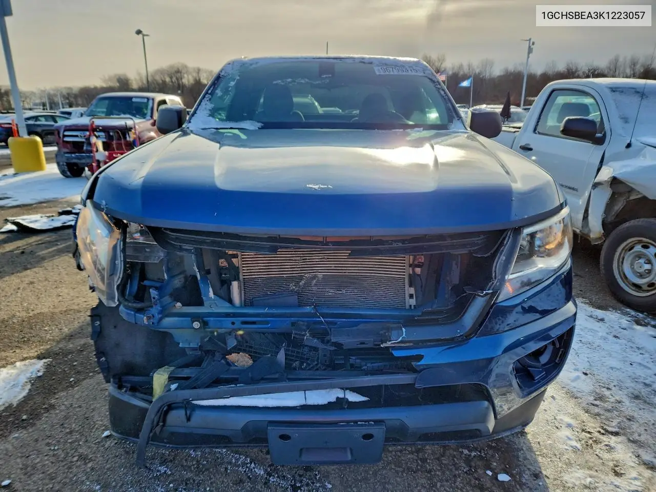 1GCHSBEA3K1223057 2019 Chevrolet Colorado