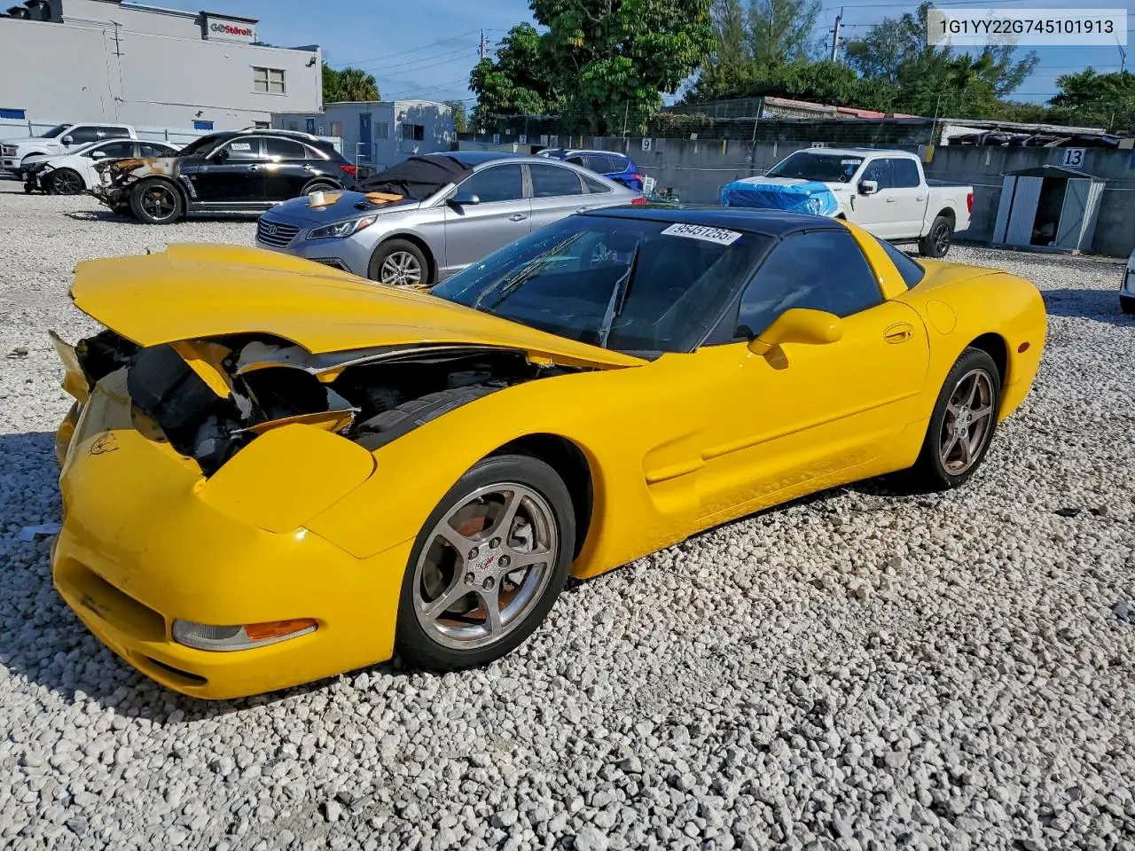 1G1YY22G745101913 2004 Chevrolet Corvette