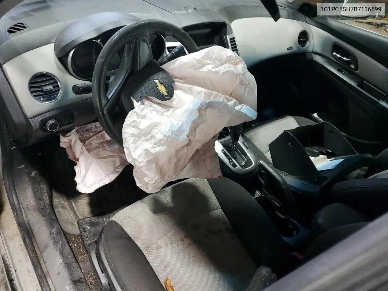 1G1PC5SH7B7136599 2011 Chevrolet Cruze Ls