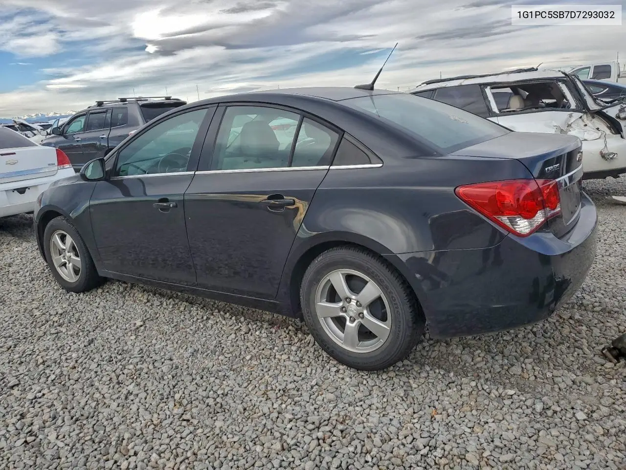 1G1PC5SB7D7293032 2013 Chevrolet Cruze Lt