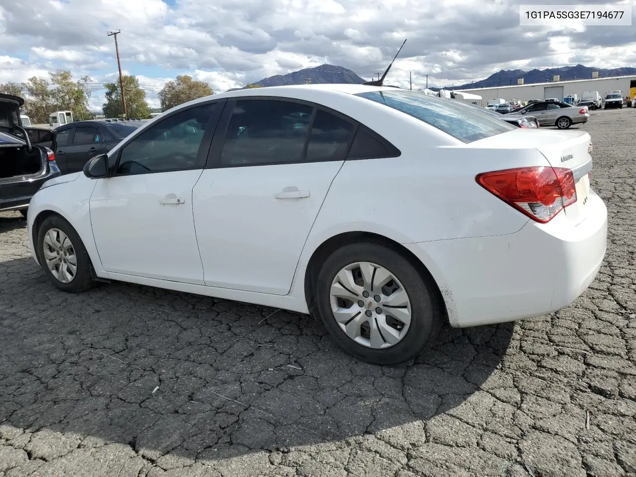 1G1PA5SG3E7194677 2014 Chevrolet Cruze Ls
