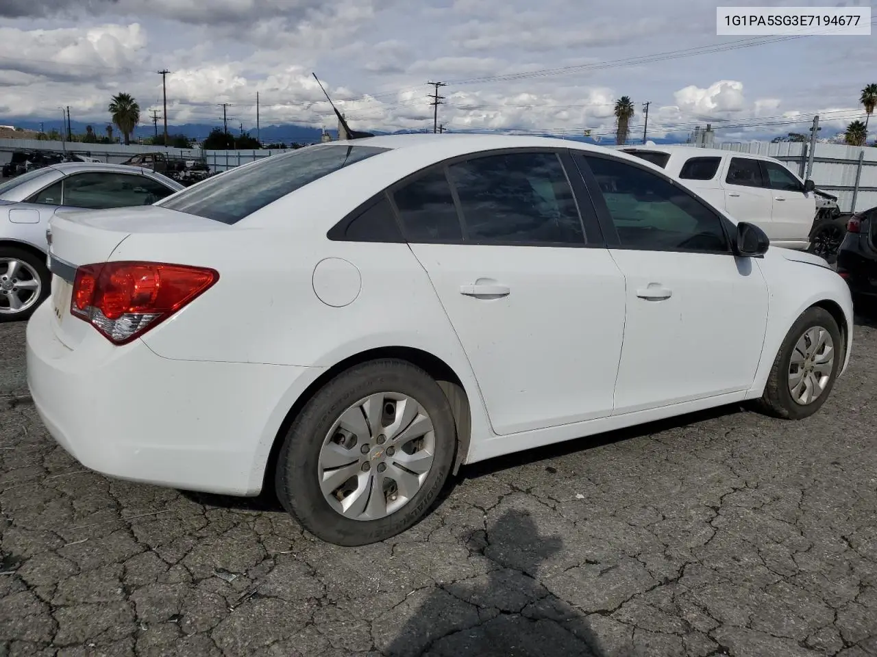 1G1PA5SG3E7194677 2014 Chevrolet Cruze Ls
