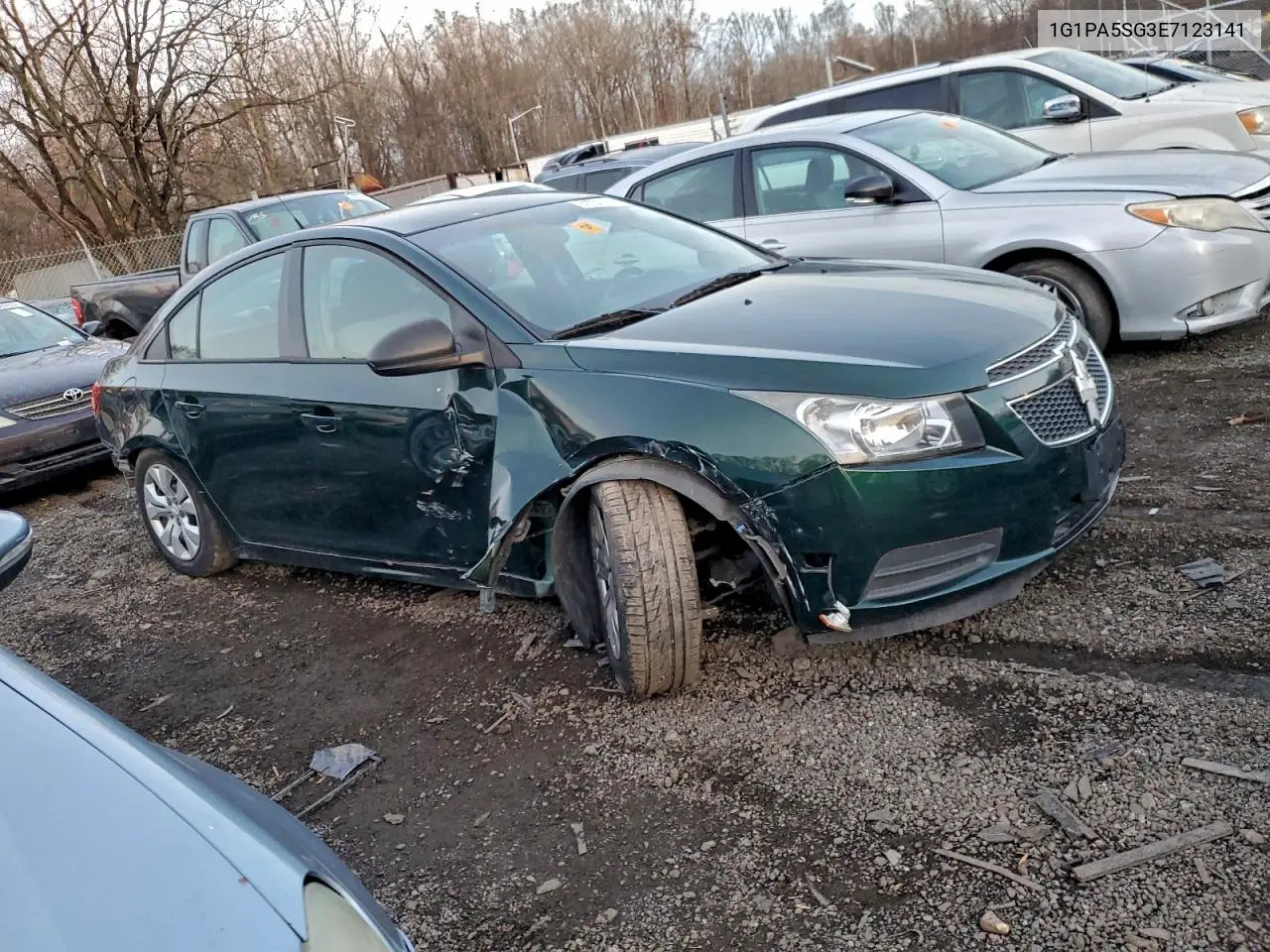 1G1PA5SG3E7123141 2014 Chevrolet Cruze Ls