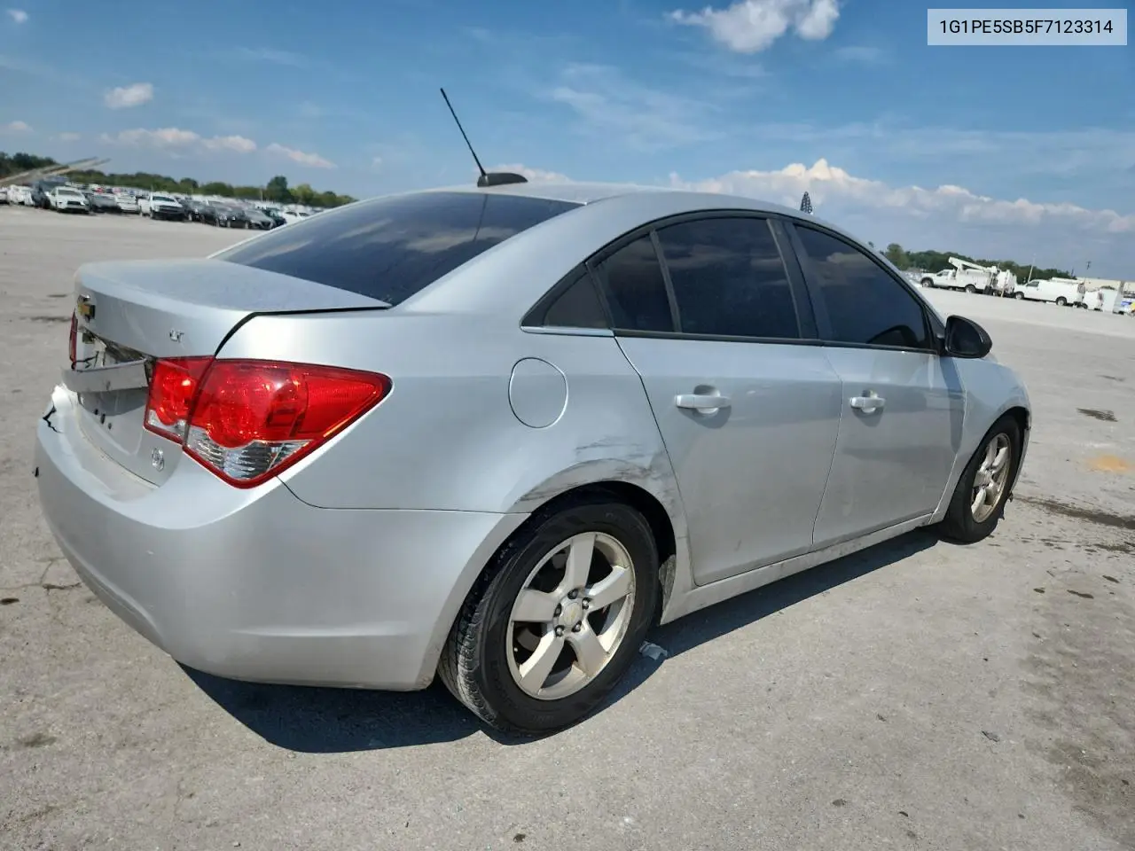 1G1PE5SB5F7123314 2015 Chevrolet Cruze Lt