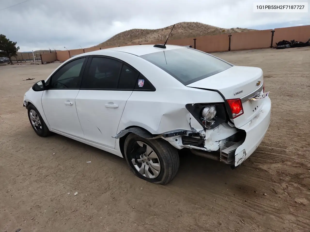1G1PB5SH2F7187727 2015 Chevrolet Cruze