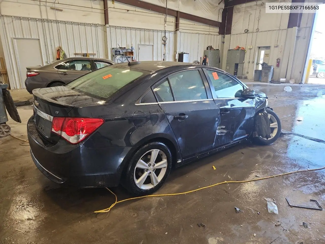 1G1PE5SBXF7166563 2015 Chevrolet Cruze Lt