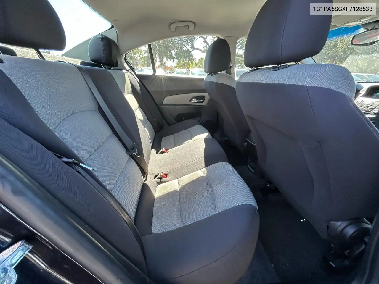 1G1PA5SGXF7128533 2015 Chevrolet Cruze Ls