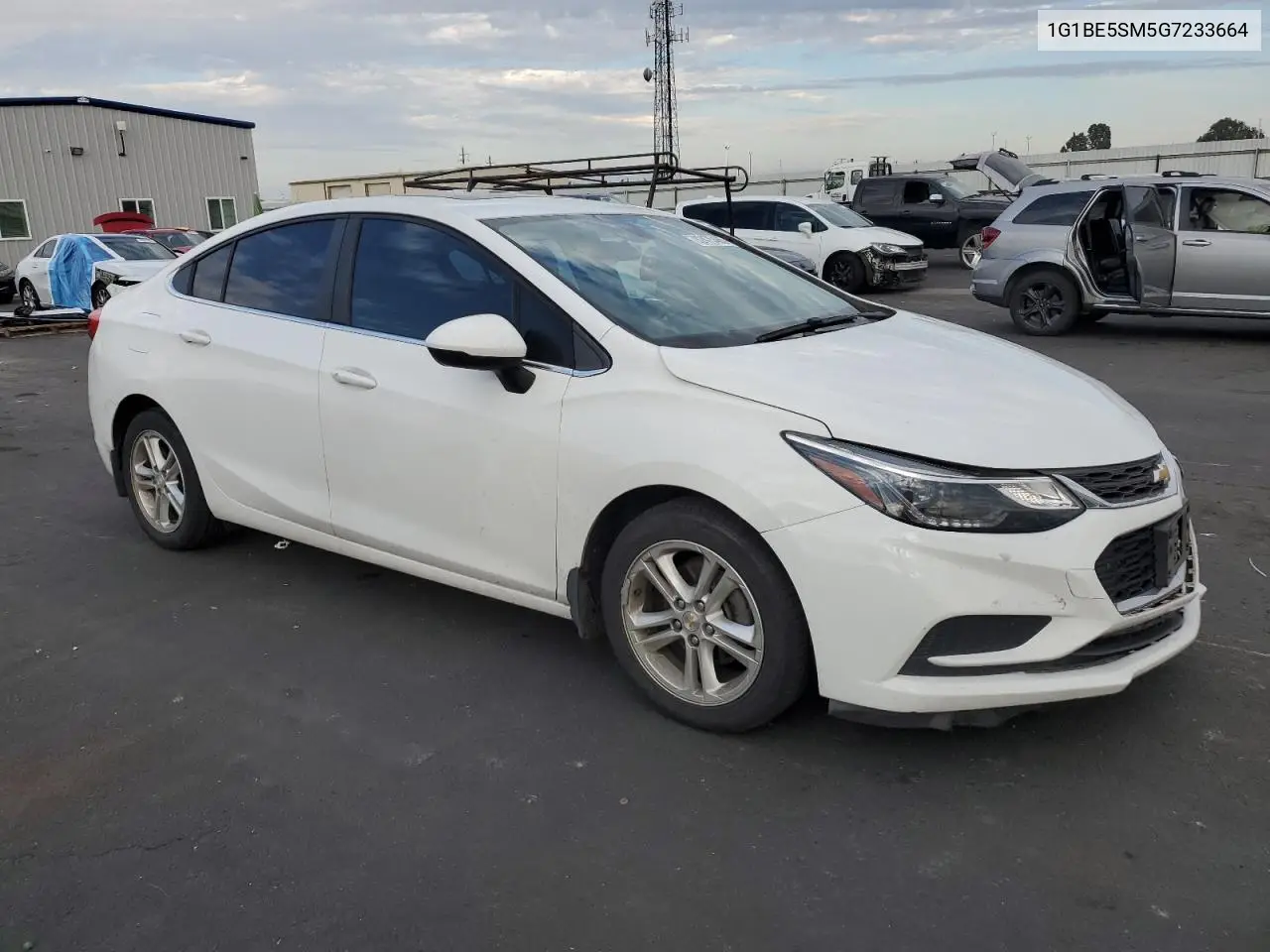 1G1BE5SM5G7233664 2016 Chevrolet Cruze Lt