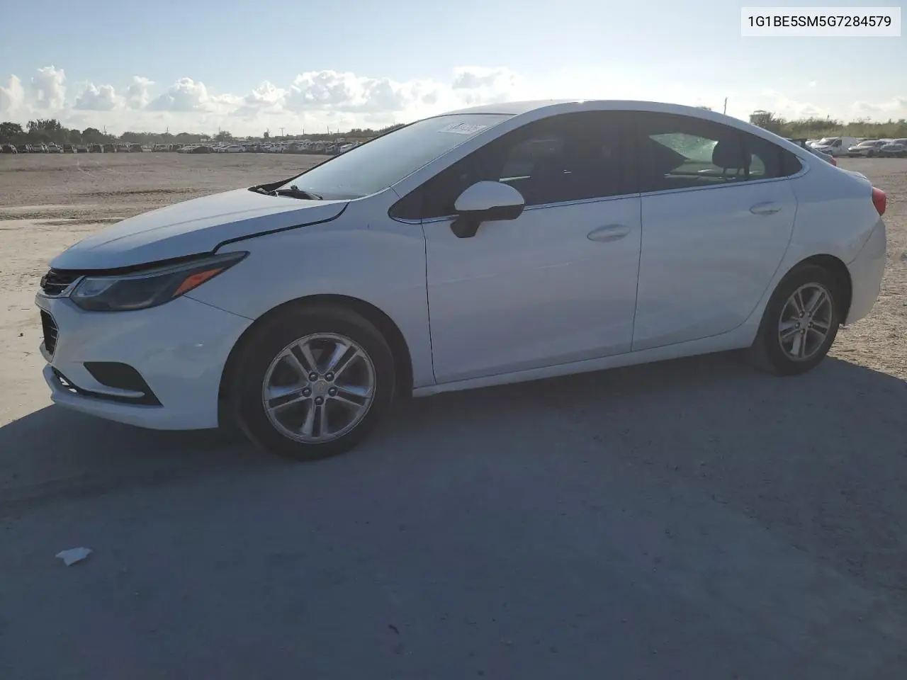 1G1BE5SM5G7284579 2016 Chevrolet Cruze Lt