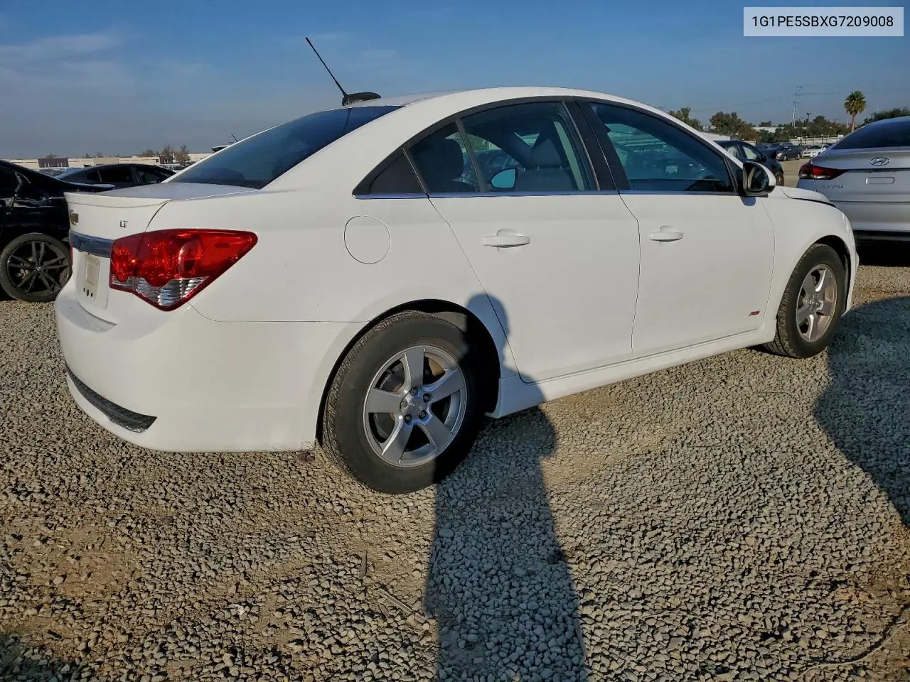1G1PE5SBXG7209008 2016 Chevrolet Cruze Limited Lt