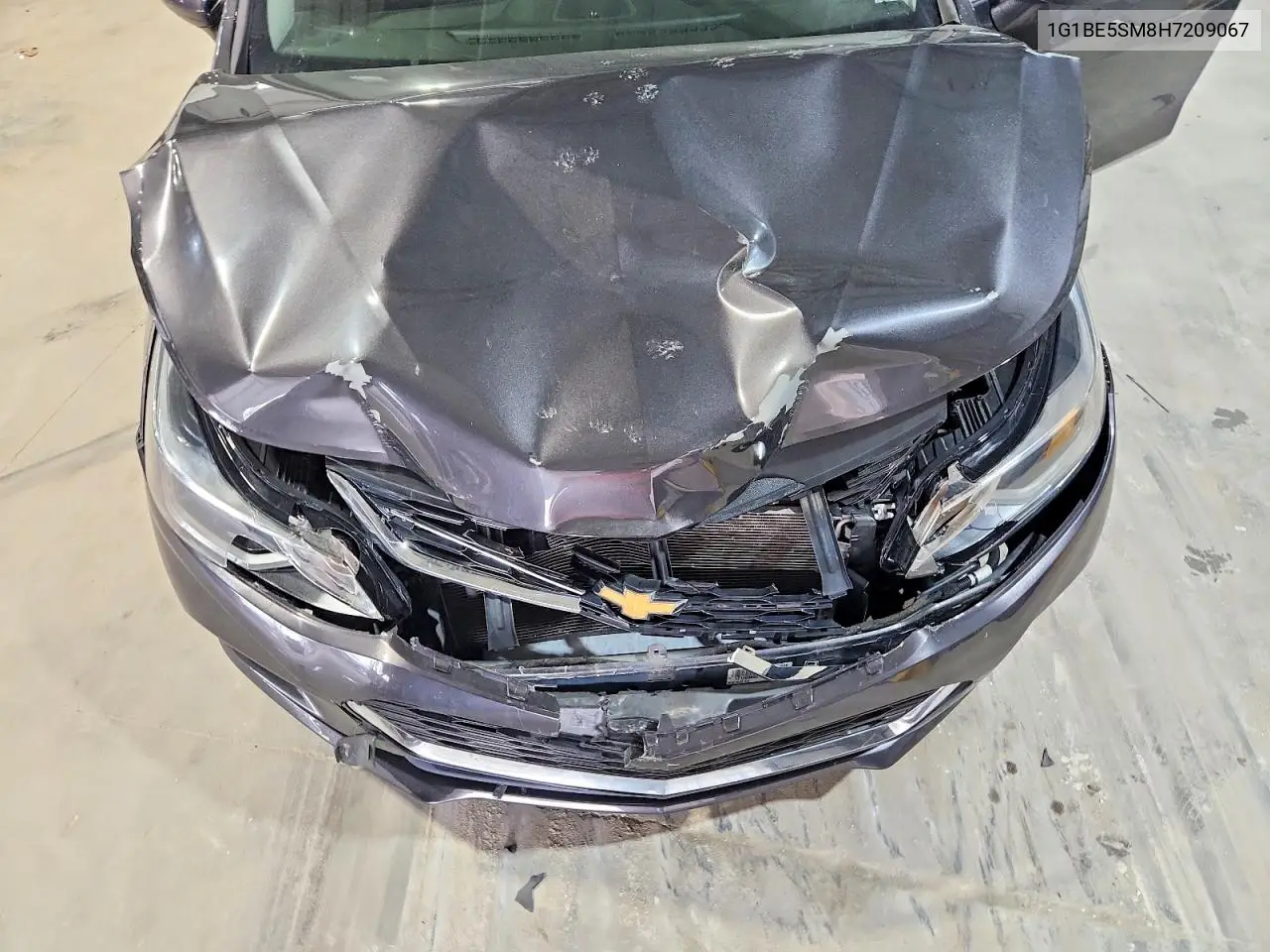 1G1BE5SM8H7209067 2017 Chevrolet Cruze Lt