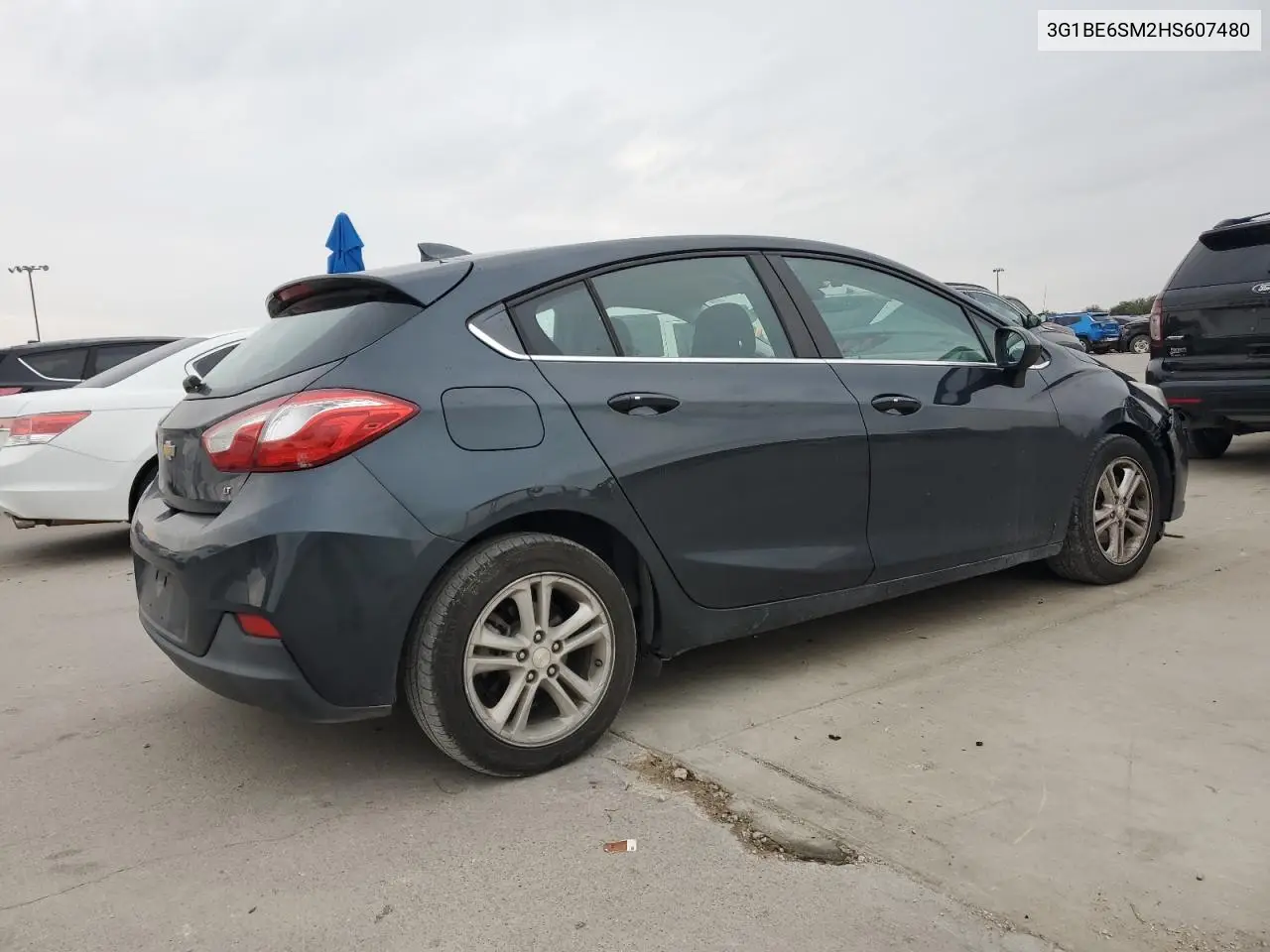 3G1BE6SM2HS607480 2017 Chevrolet Cruze Lt
