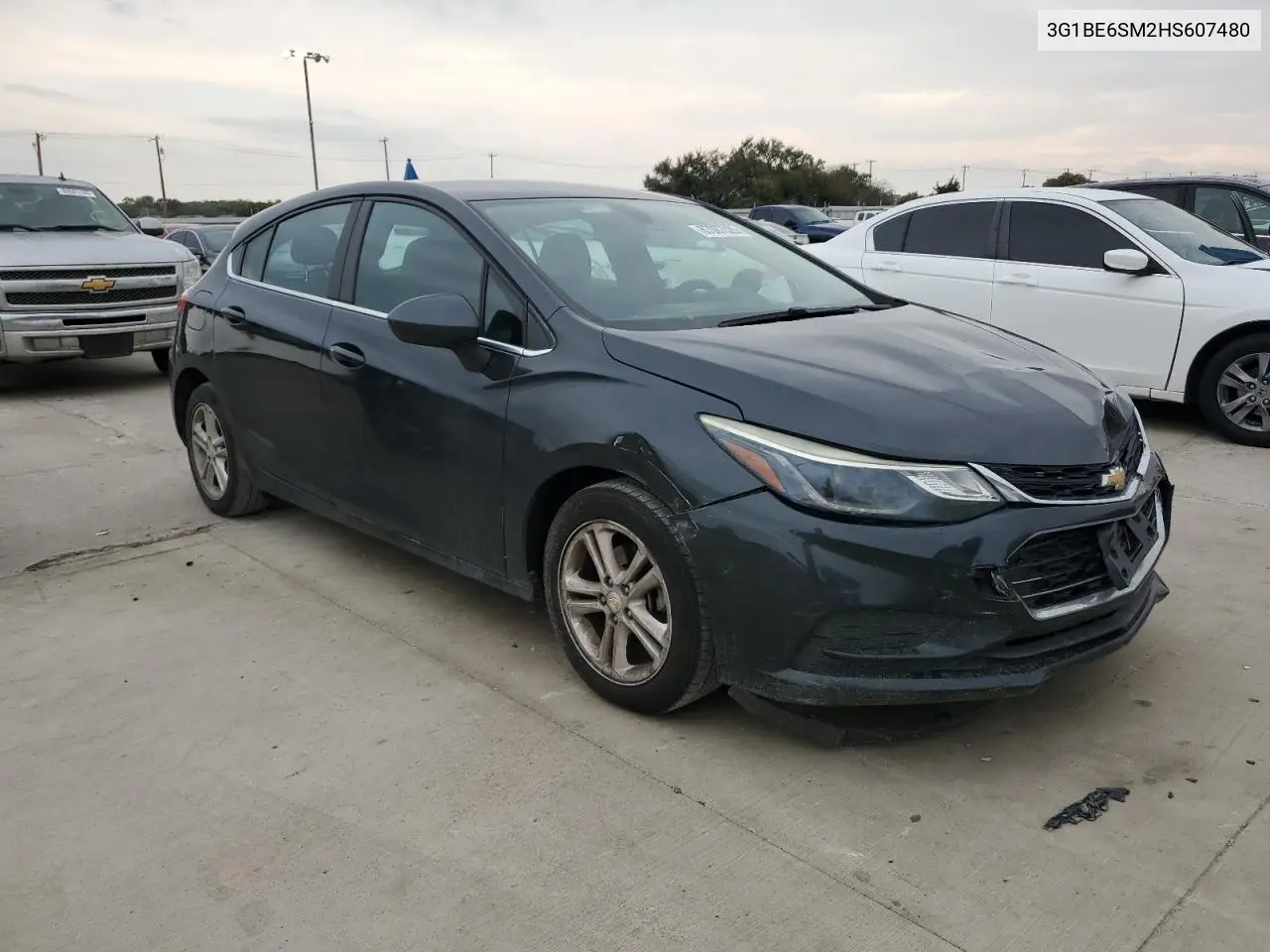 3G1BE6SM2HS607480 2017 Chevrolet Cruze Lt