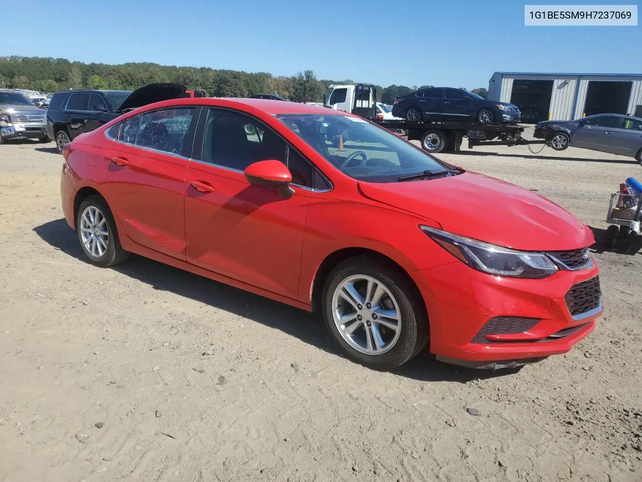 1G1BE5SM9H7237069 2017 Chevrolet Cruze Lt
