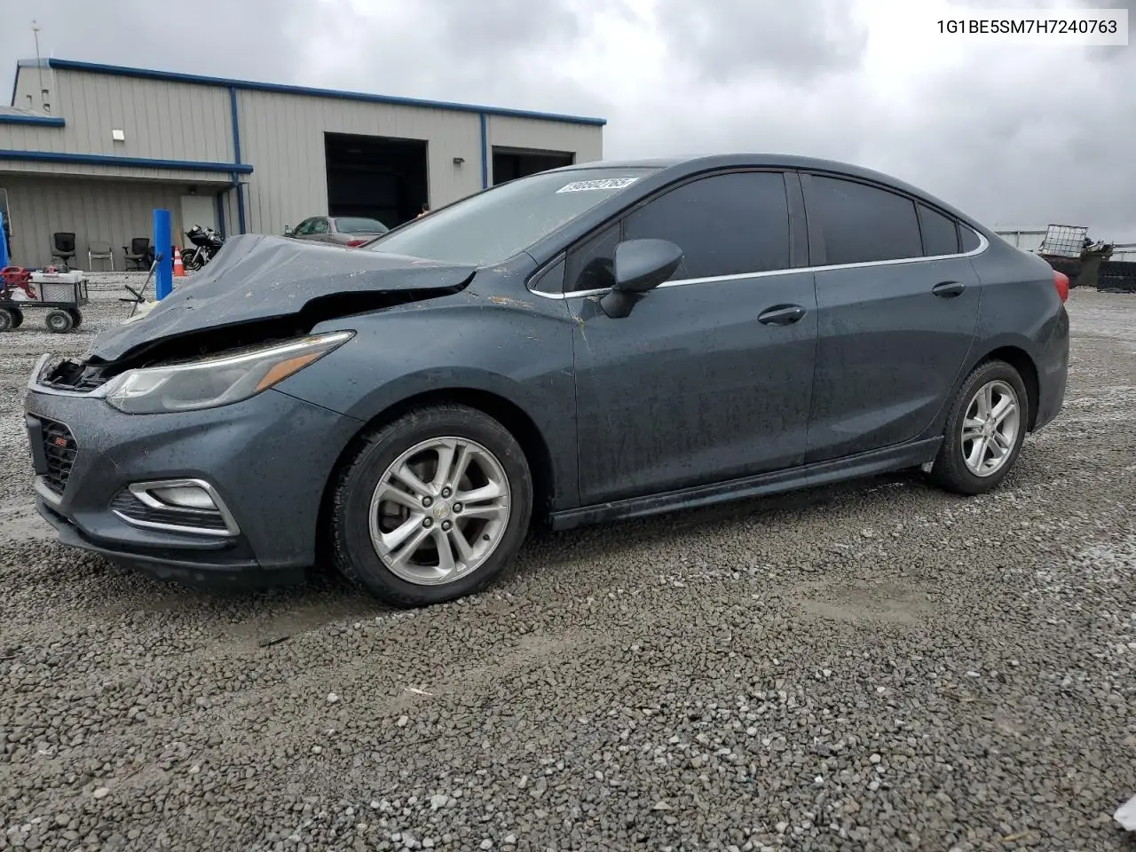 1G1BE5SM7H7240763 2017 Chevrolet Cruze Lt
