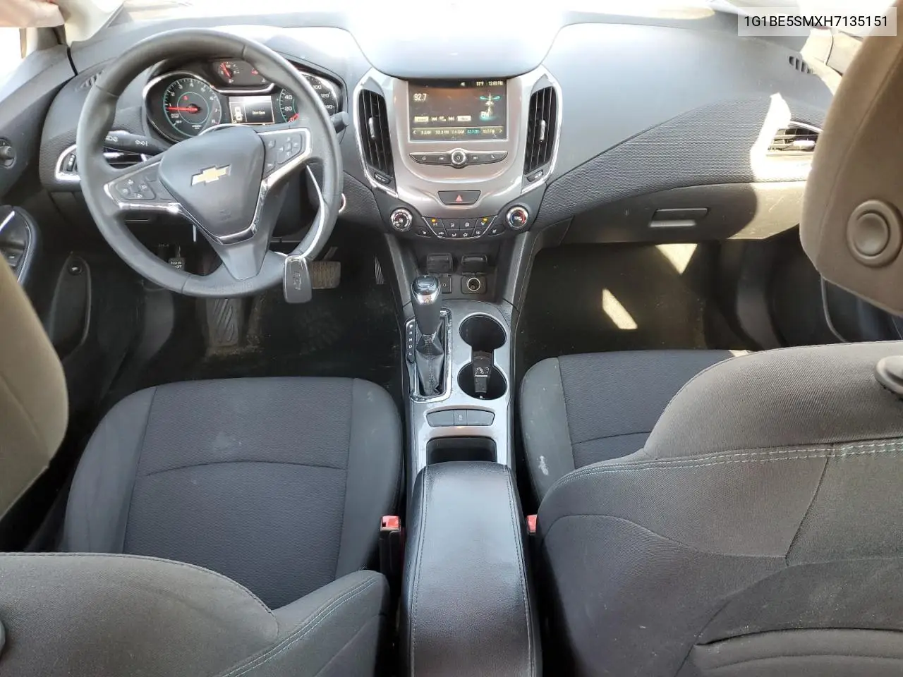1G1BE5SMXH7135151 2017 Chevrolet Cruze Lt
